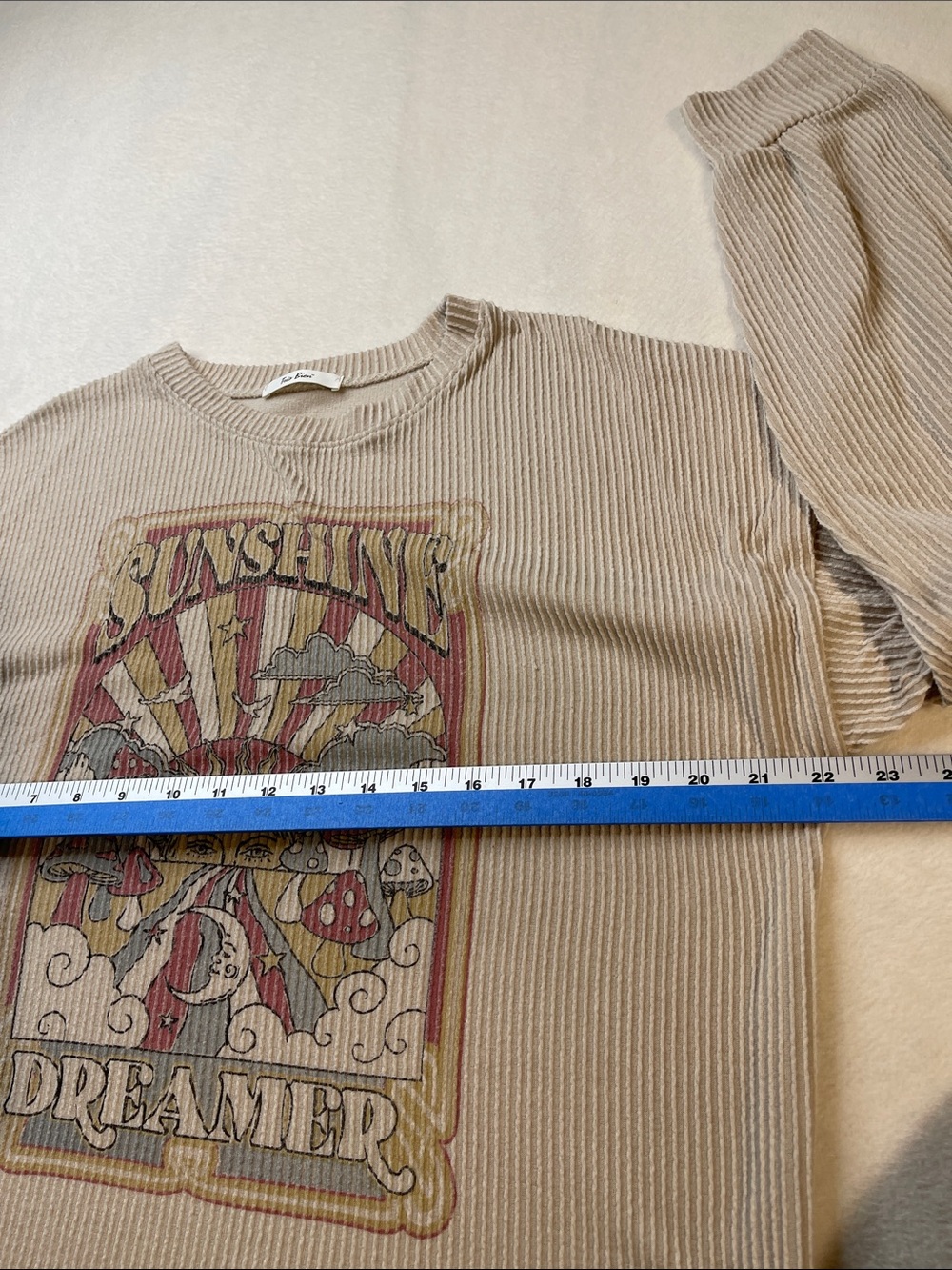 TRES BIEN Sunshine Dreamer Graphic Waffle-Knit PULLOVER WOMEN SIZE( SEE PHOTOS ) - Picture 3 of 6